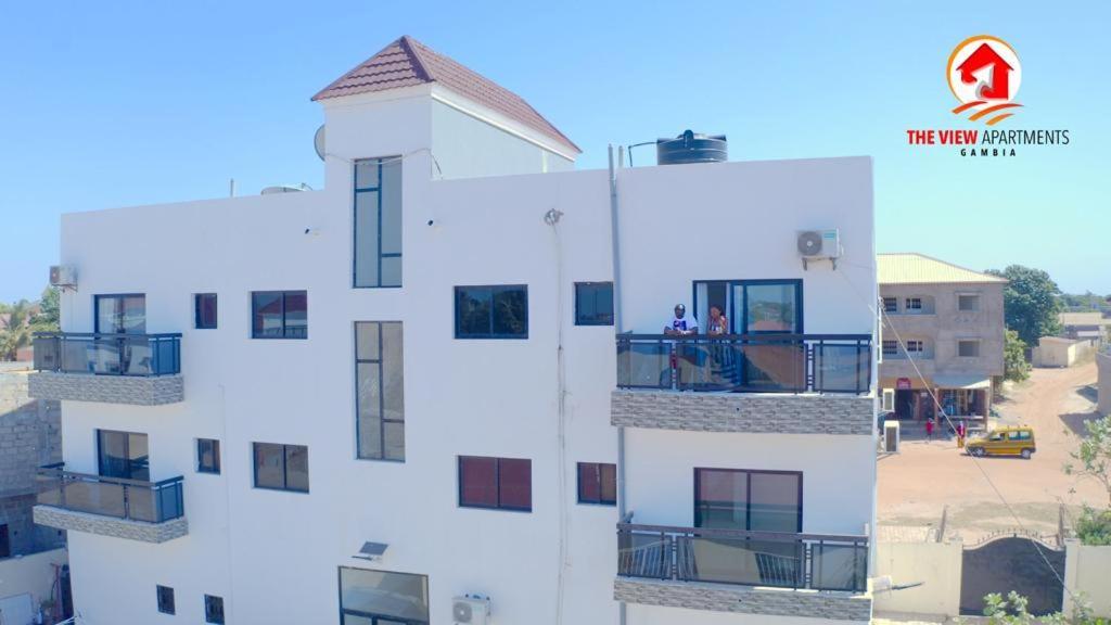 The View Apartments Brusubi Exterior foto